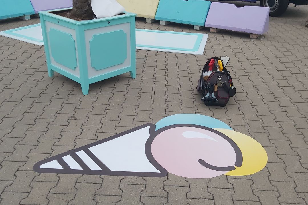 Floor Tattoo
